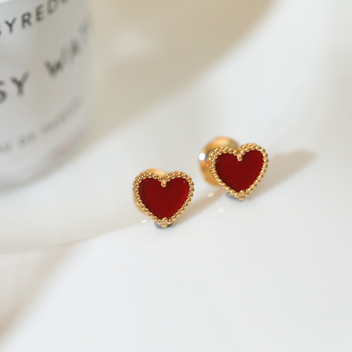 Van Cleef & Arpels earring-46