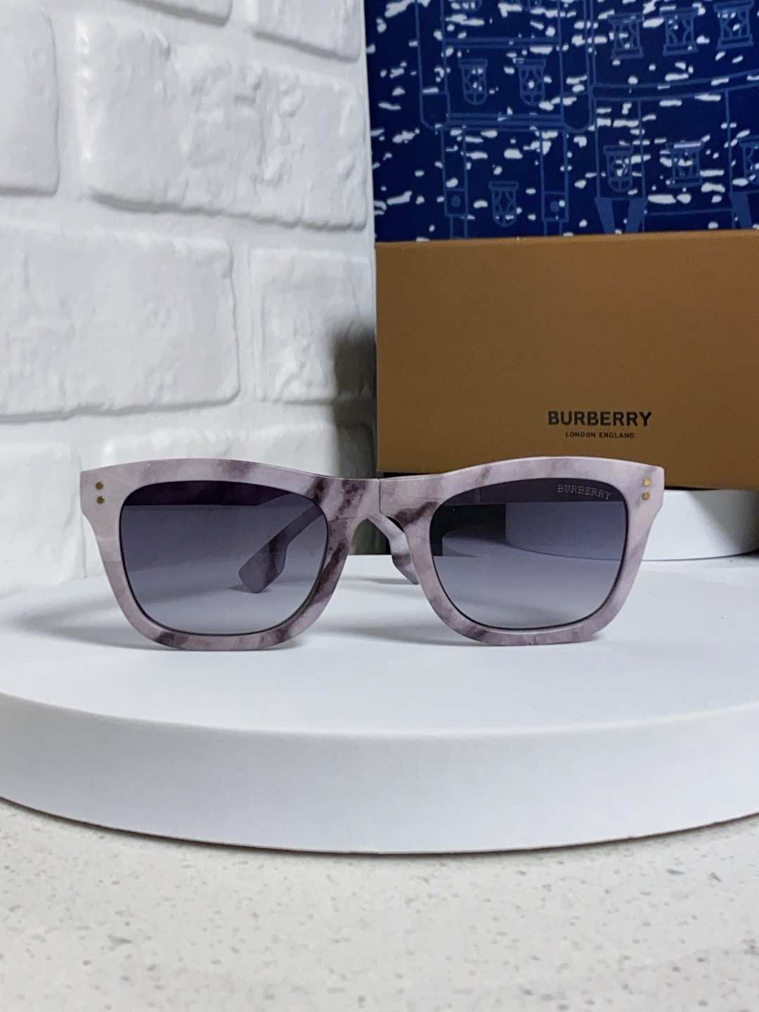 Burberry glasses-34