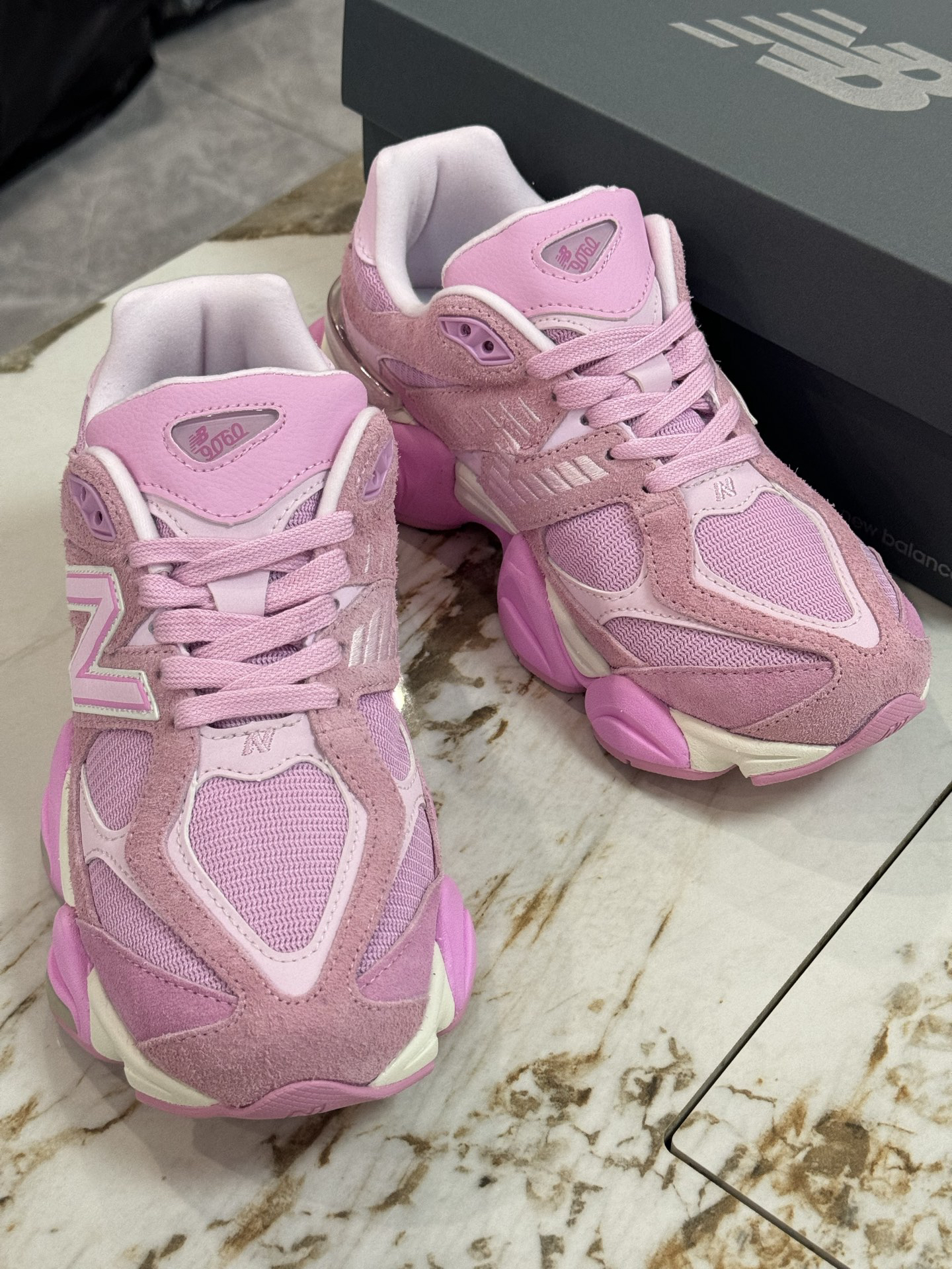 New Balance Sneakers-19