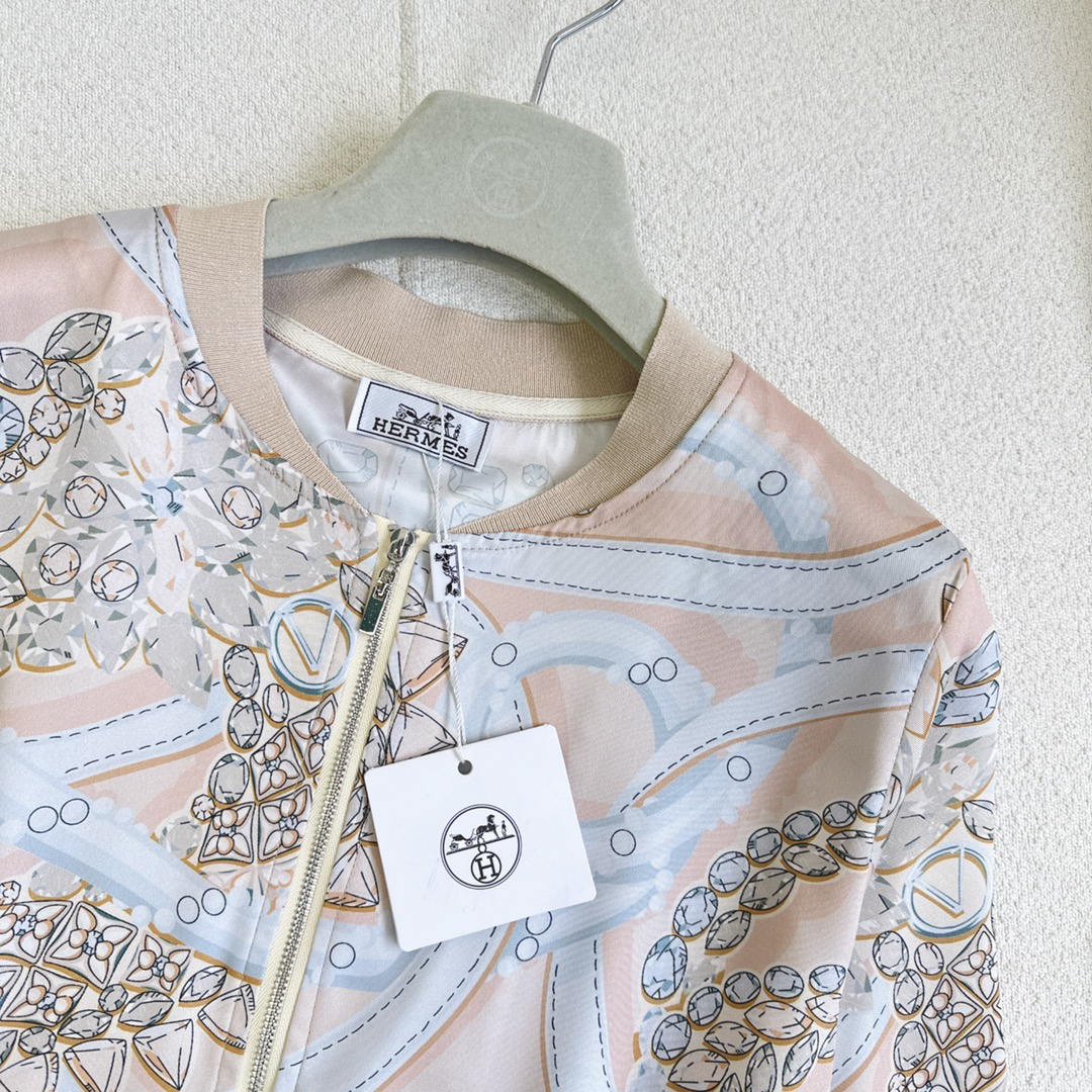 Hermes Clothing-333