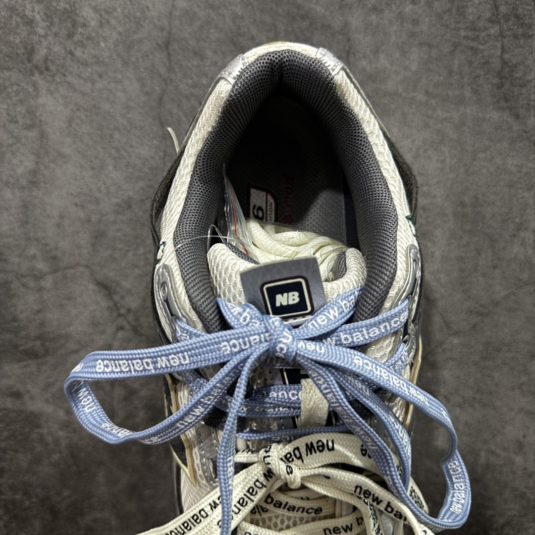 New Balance Sneakers-264