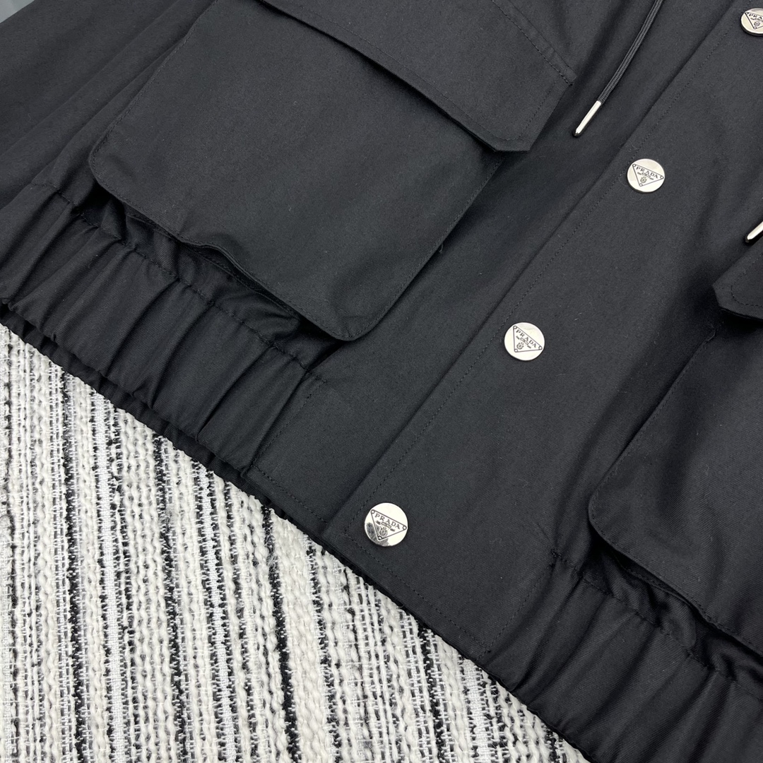 Prada Clothing-337