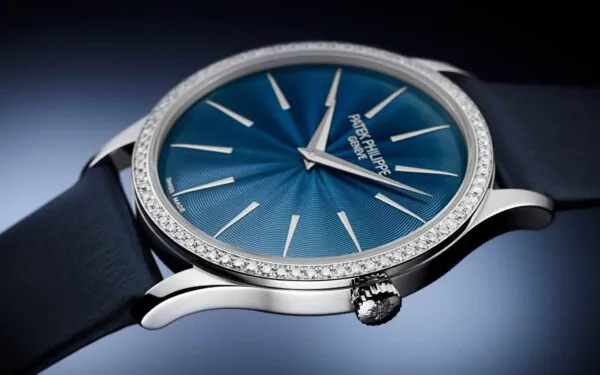 Calatrava 4997/200G-001Ladies Joaillerie 35 mm,White gold,