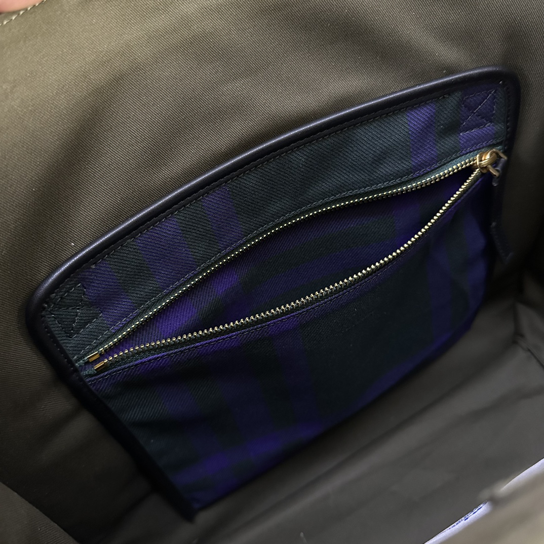 Burberry bag-92