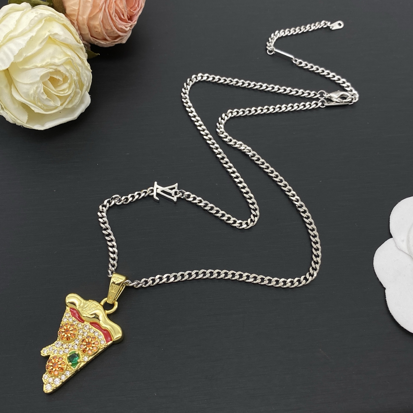 LV necklace-63