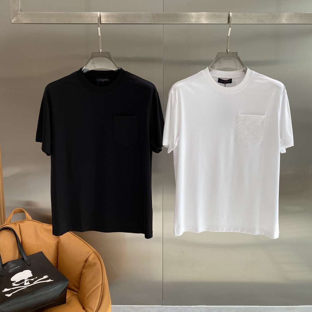 LV clothing-30