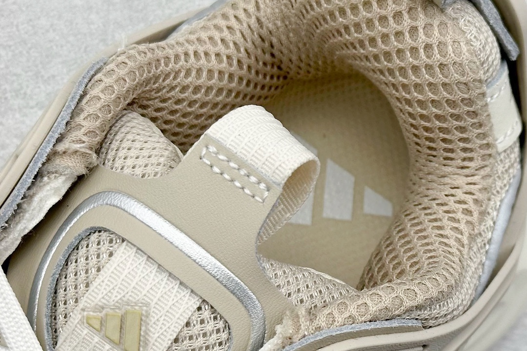 Adidas Sneakers-119