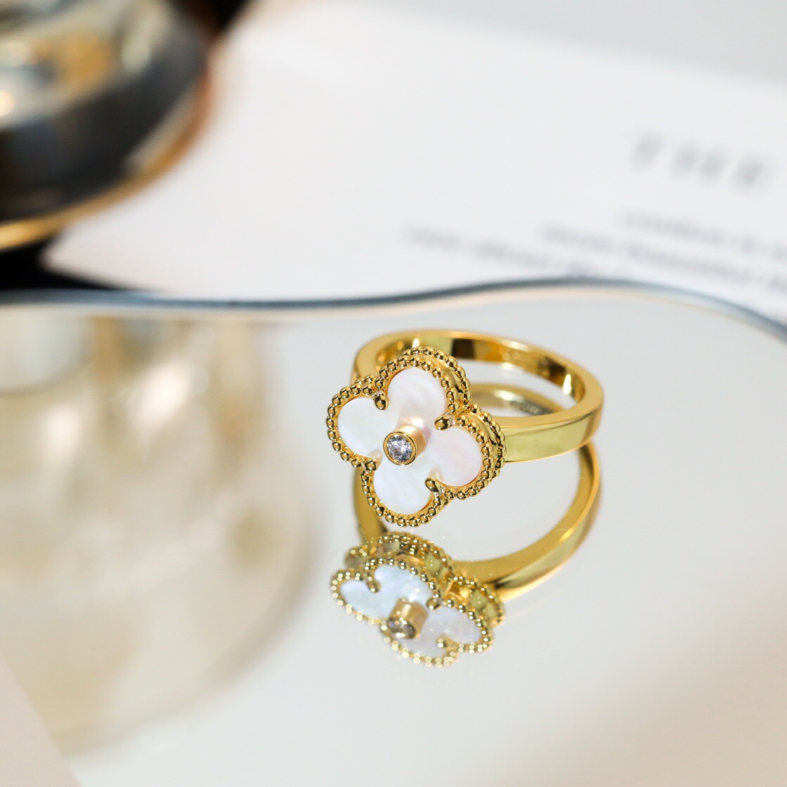 Van Cleef & Arpels ring-69