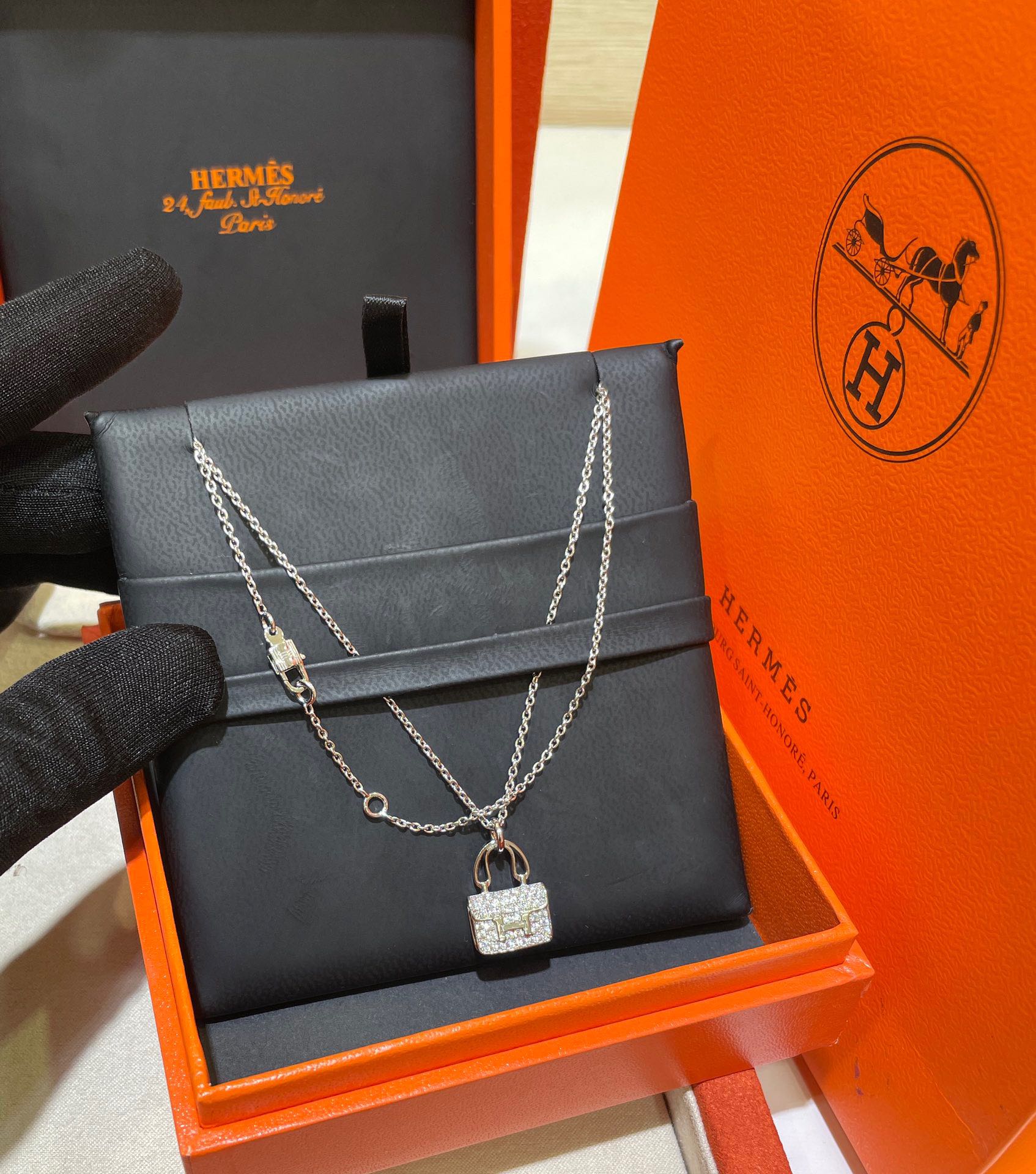 Hermes necklace-67