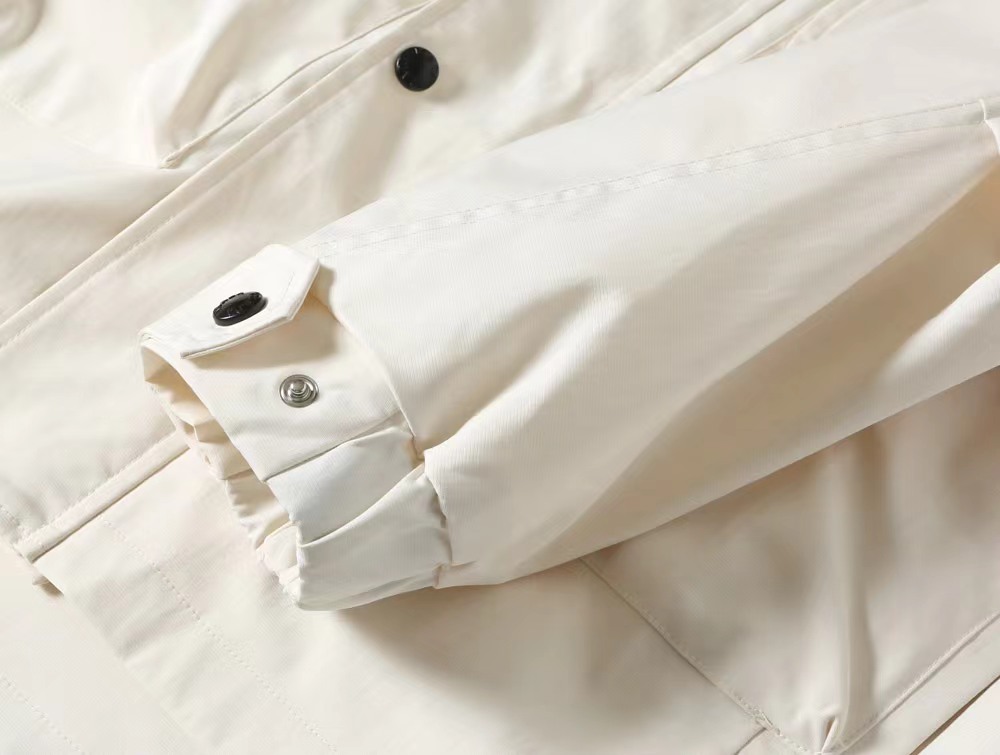 Prada Clothing-313