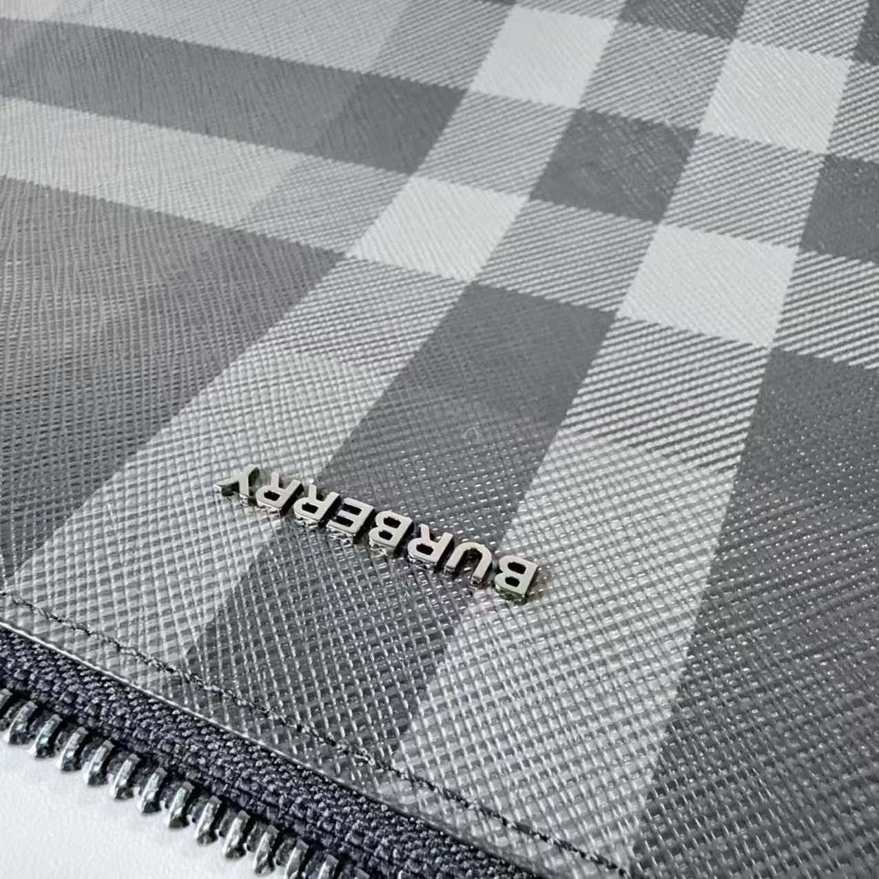 Burberry bag-84