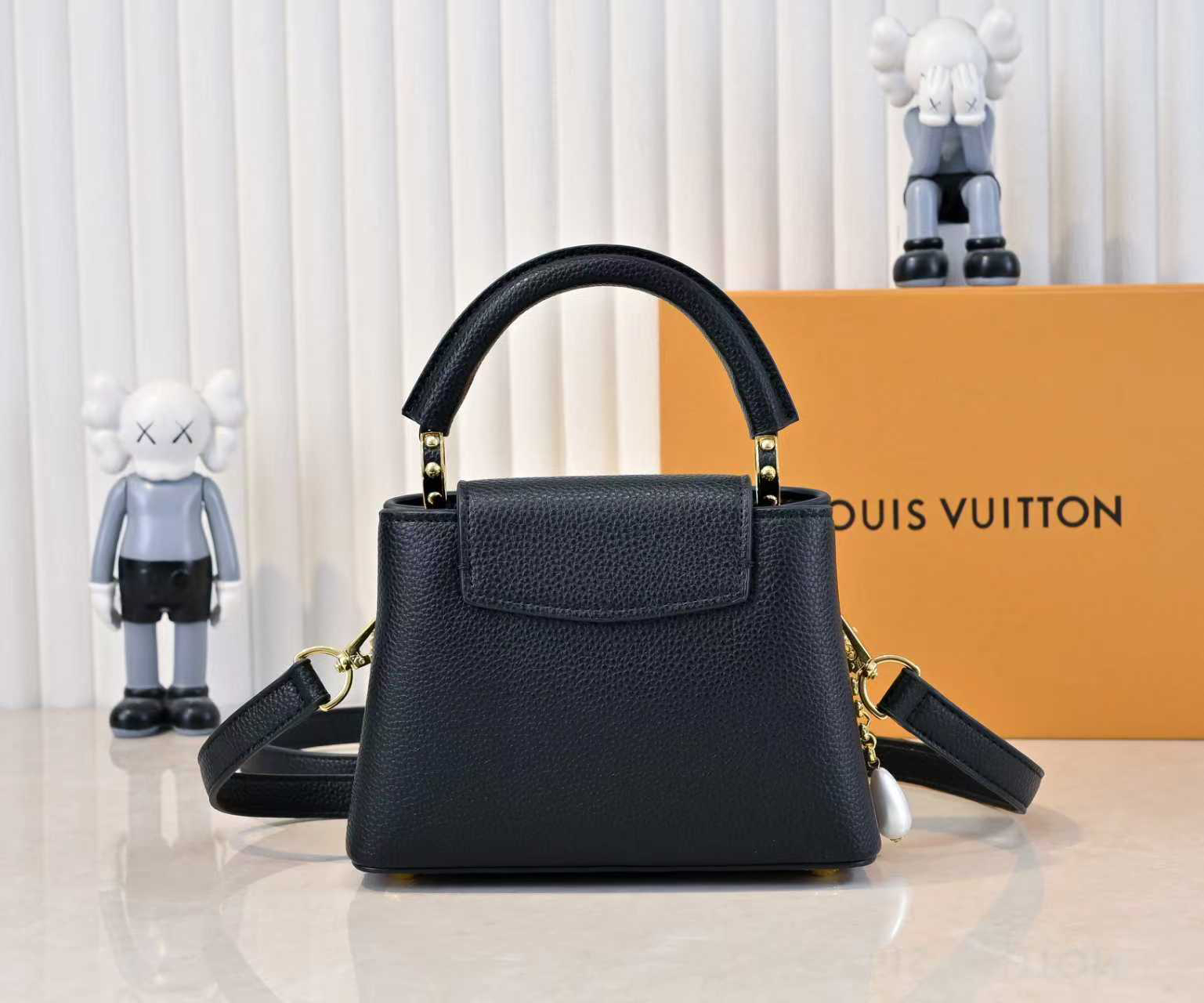 Louis Vuitton bag-144