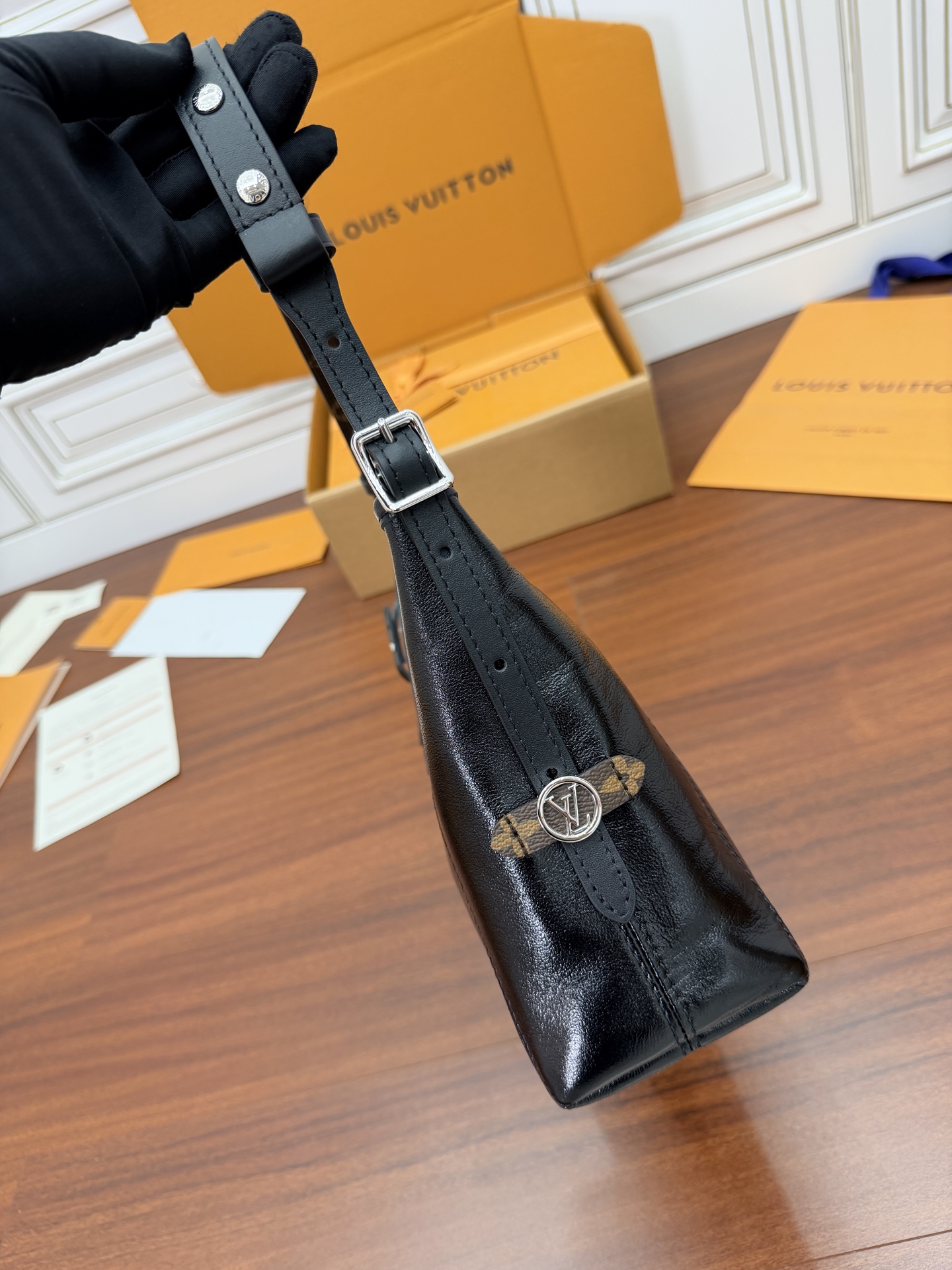 Louis Vuitton bag-169