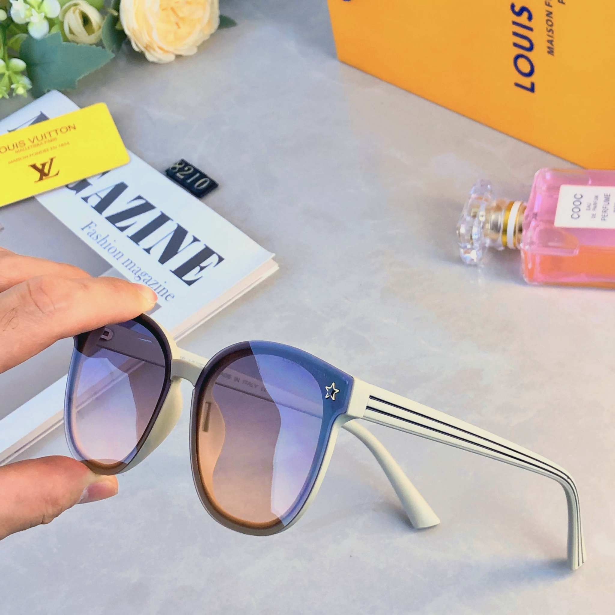 LV glasses-25