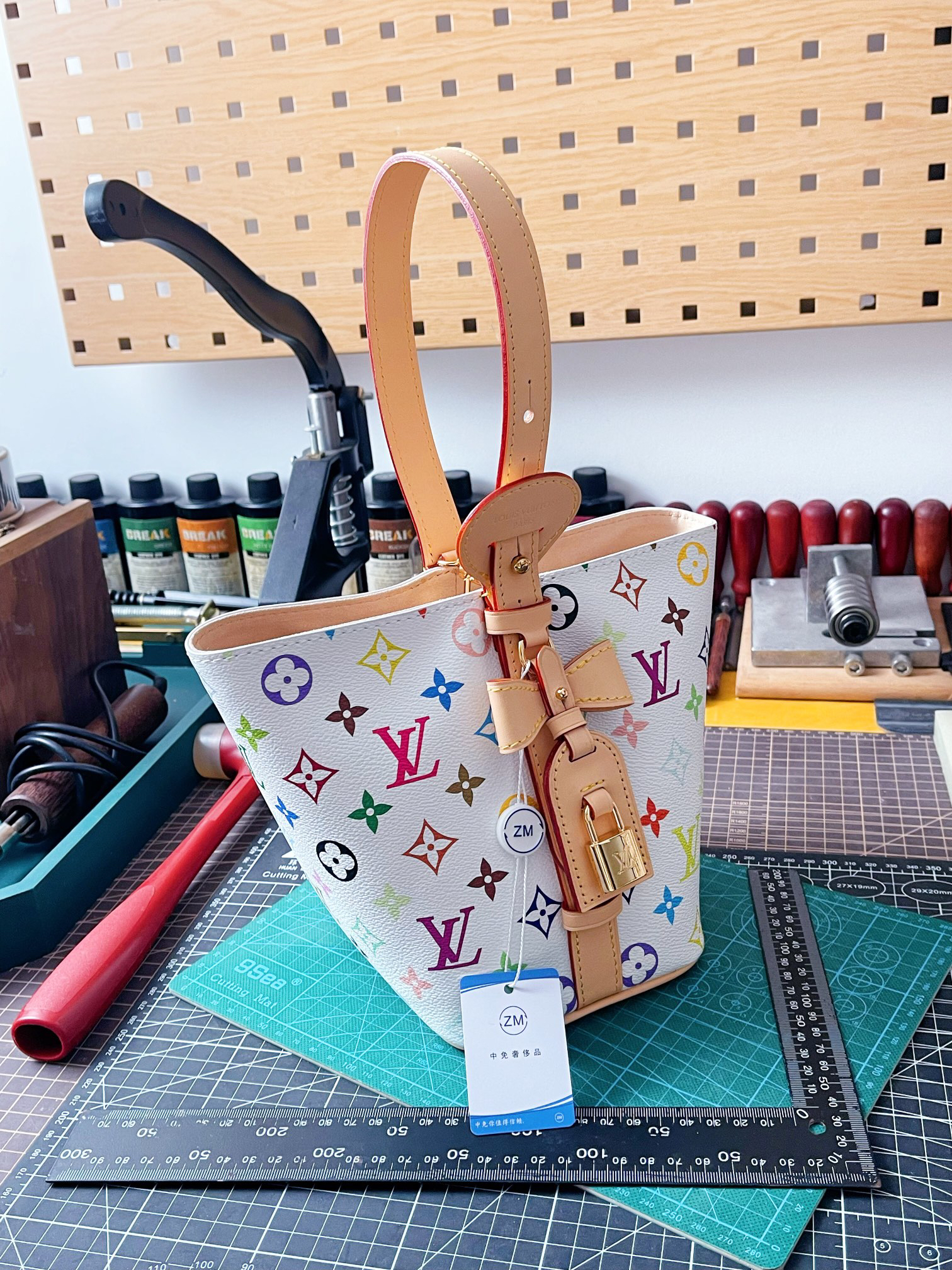 Louis Vuitton bag-21
