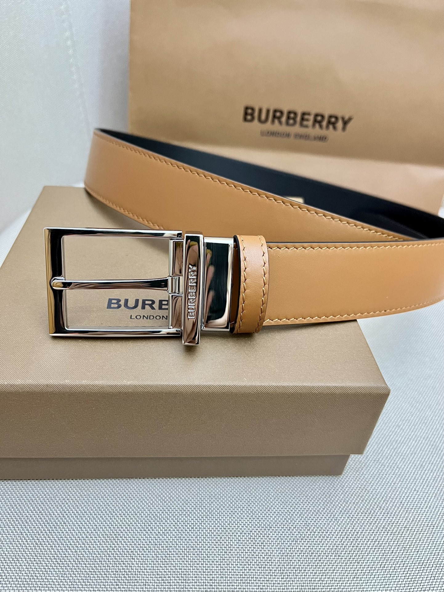 Burberry belt-30