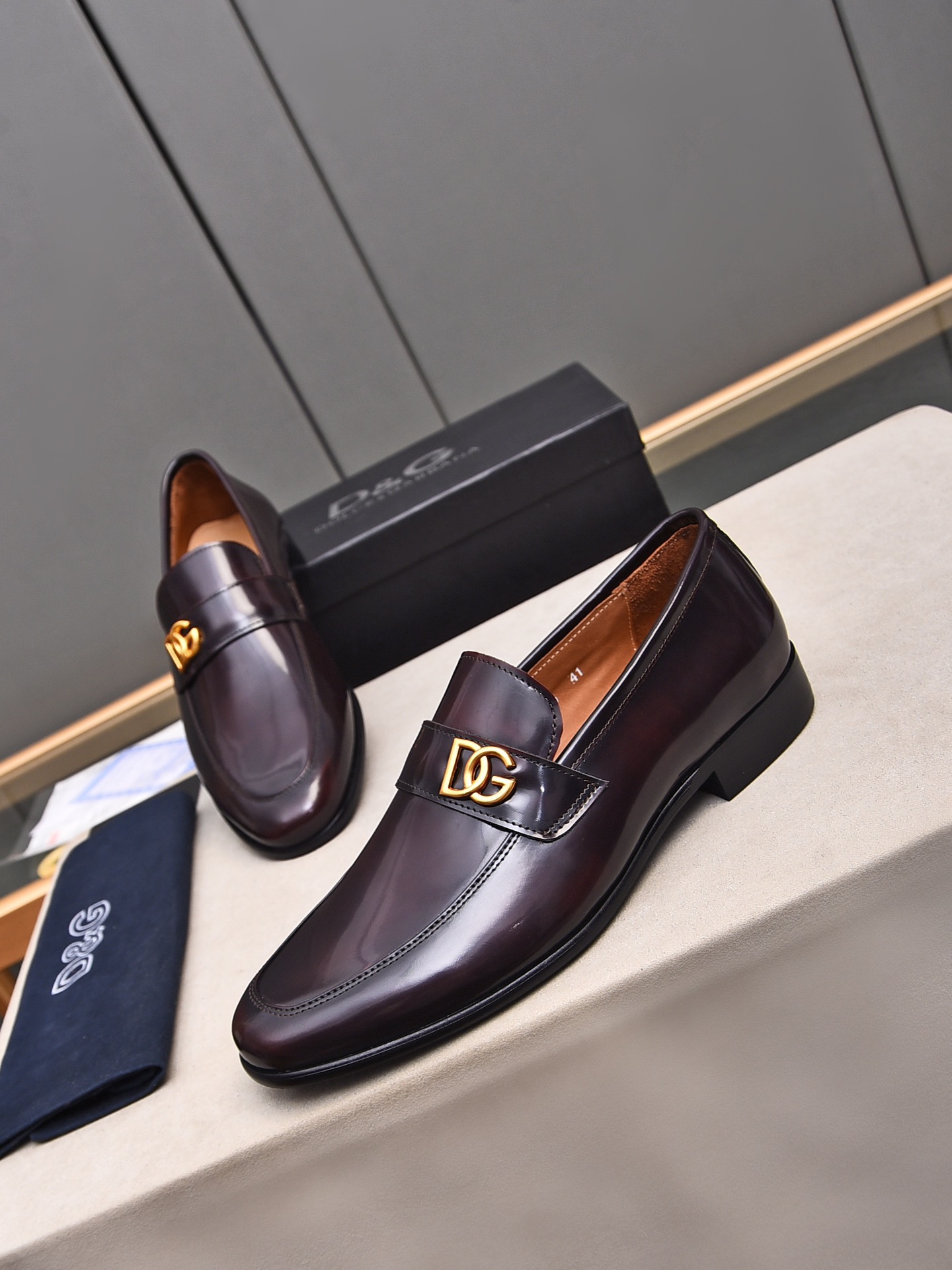 D&G men's leather shoes-73