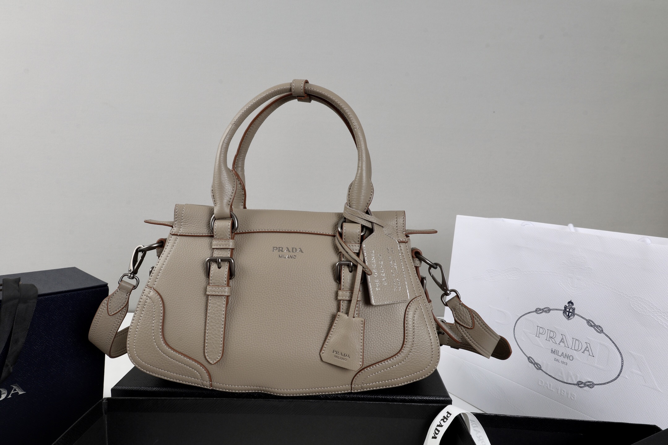 Prada bag-118