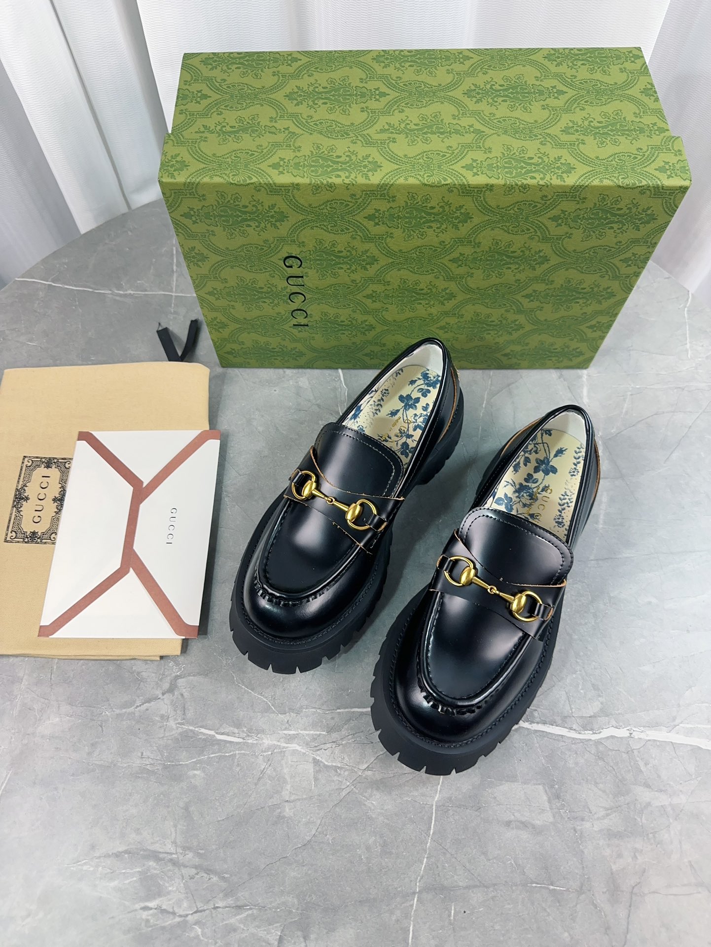 Gucci women's leather shoes-66