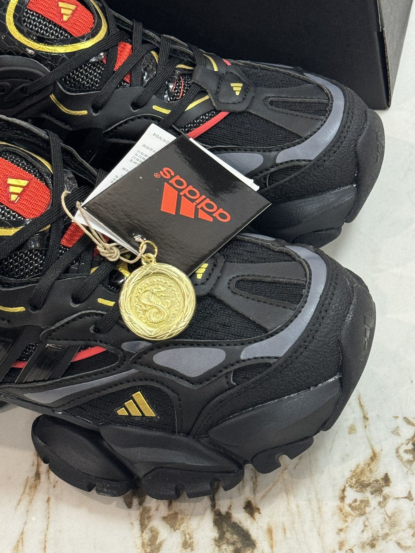 Adidas Sneakers-128