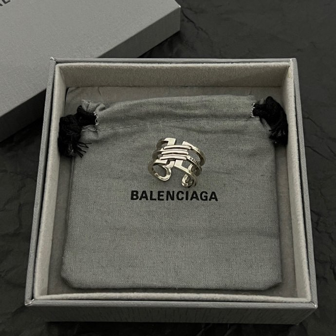Balenciaga ring-37