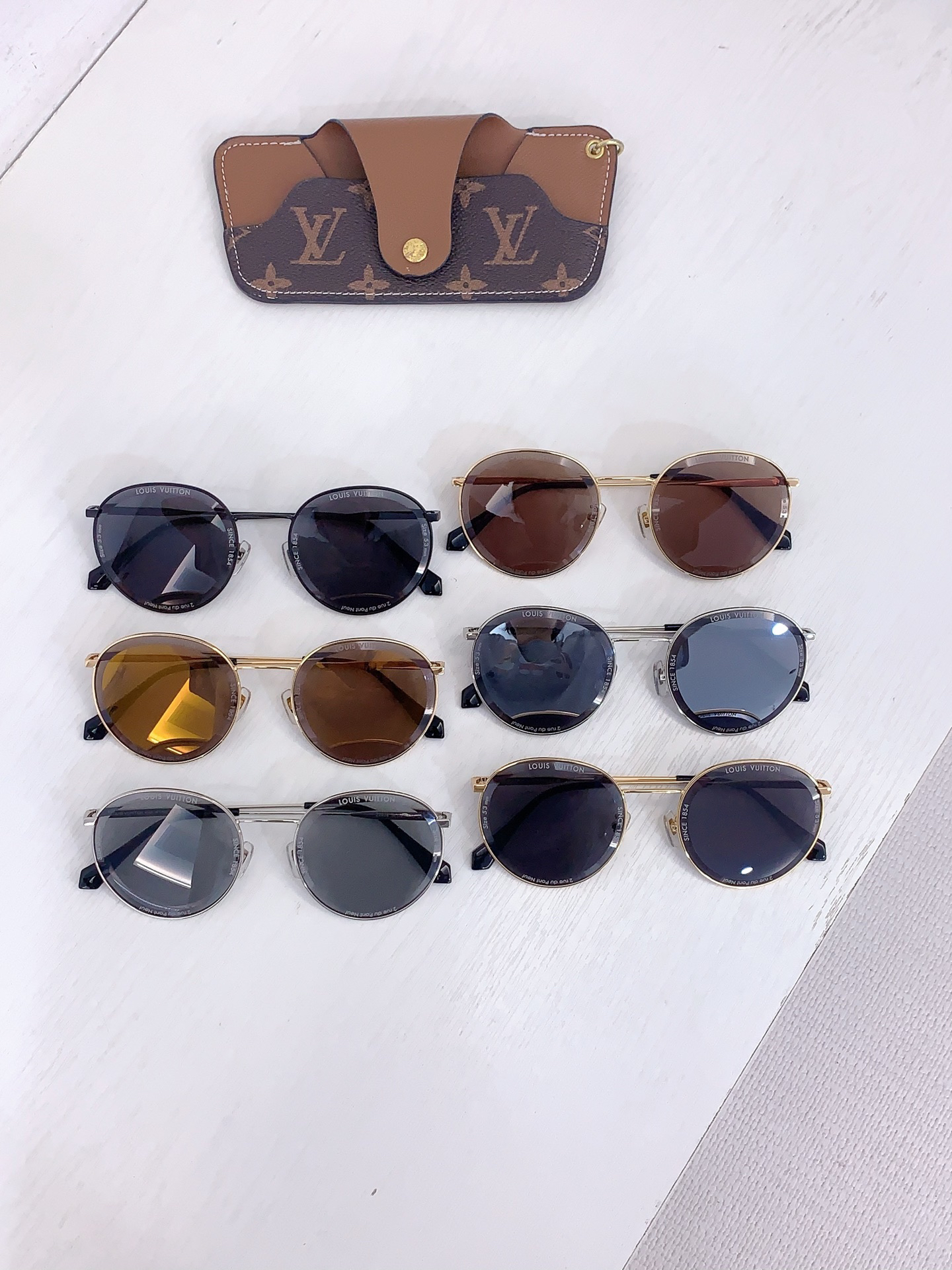 LV glasses-71
