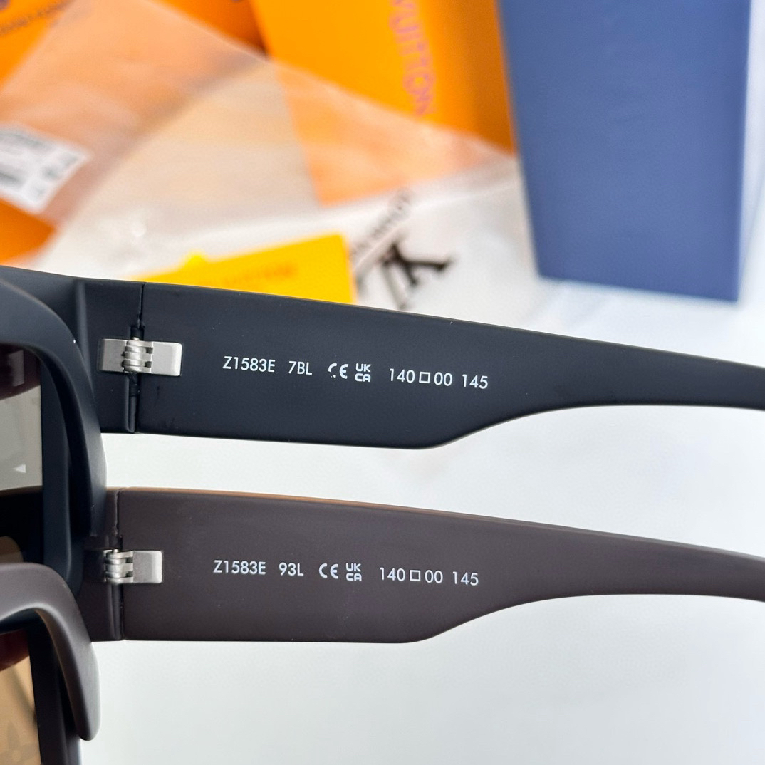 LV glasses-8