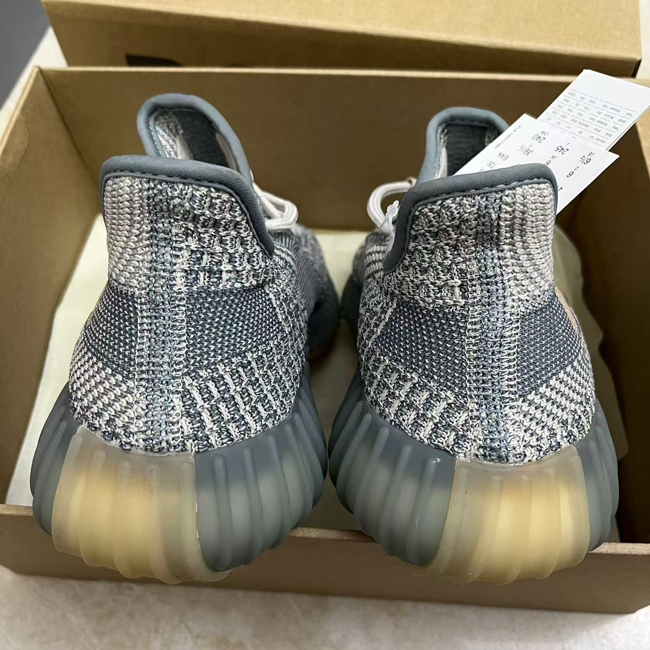 Adidas Sneakers-323