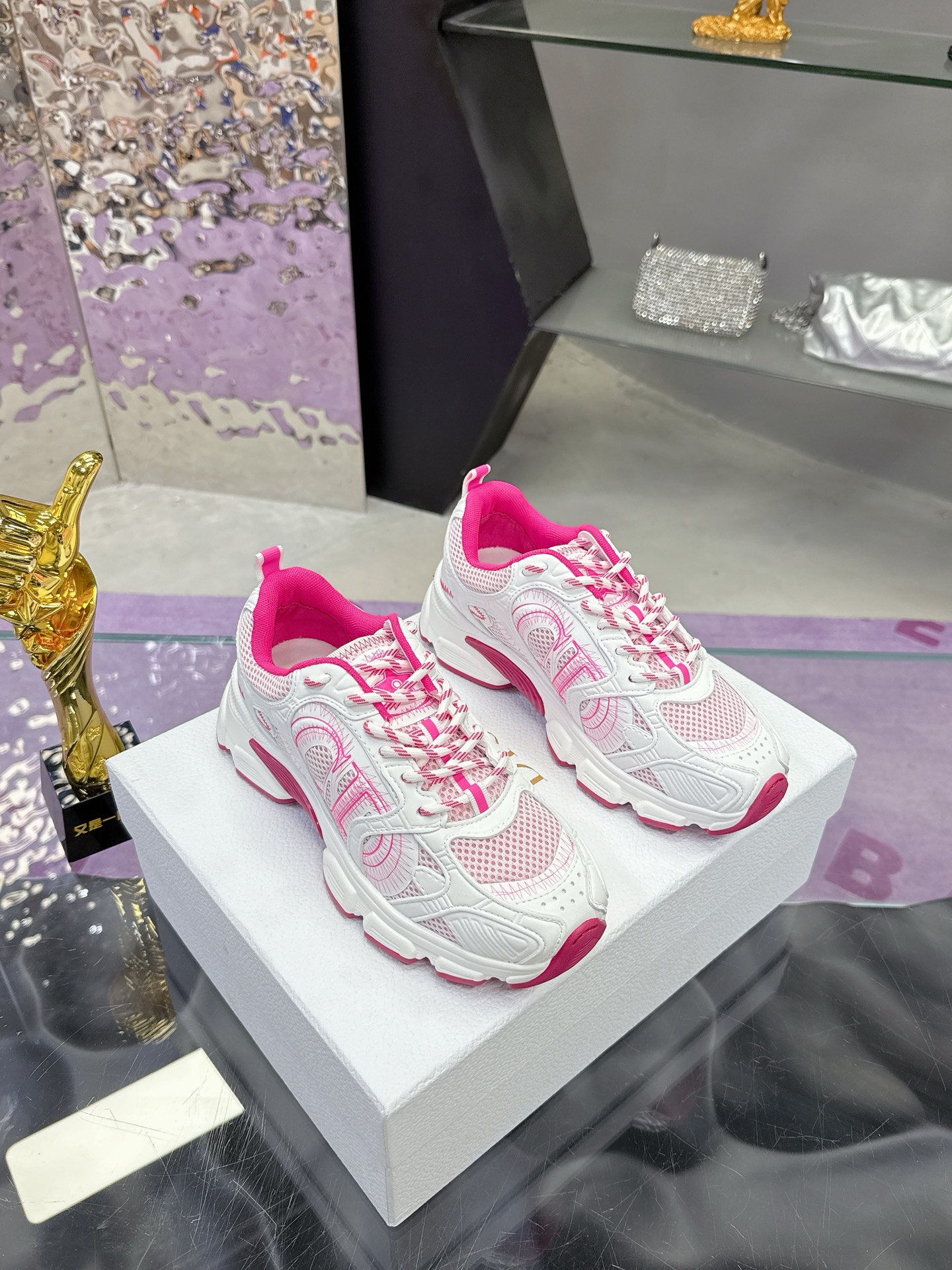 Dior Sneakers-165