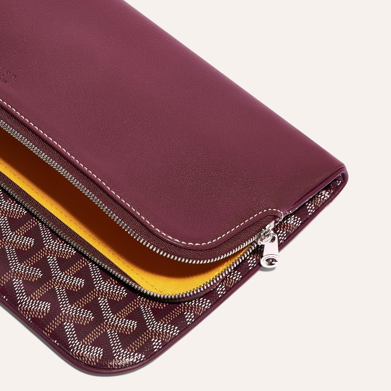 Sainte-Marie MM Clutch