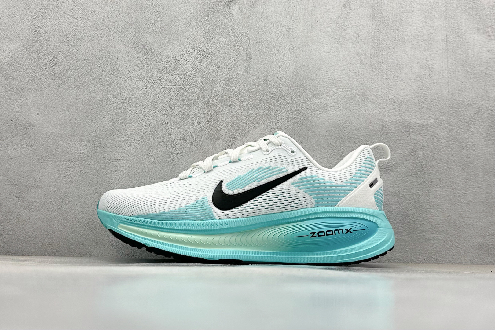 Nike Sneakers-168