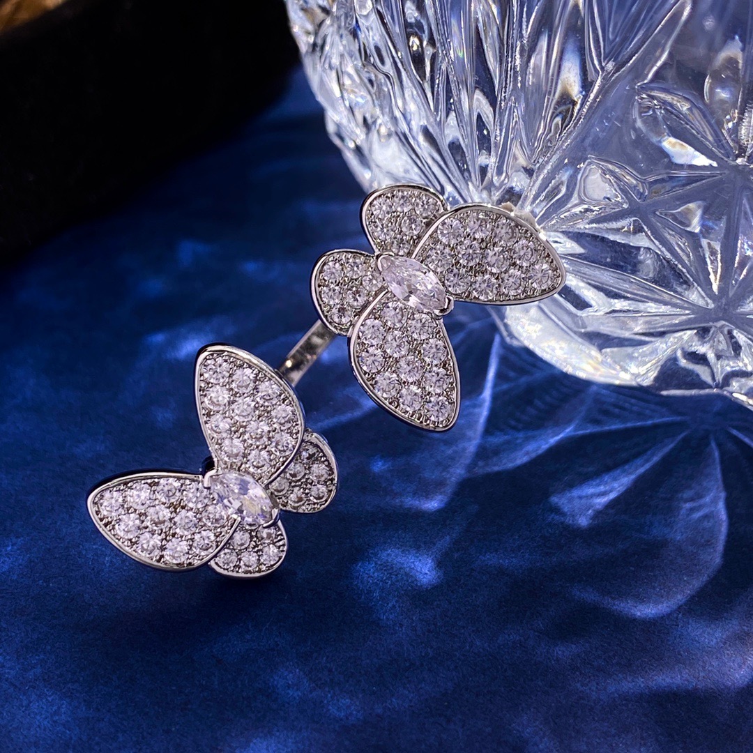 Van Cleef & Arpels ring-70