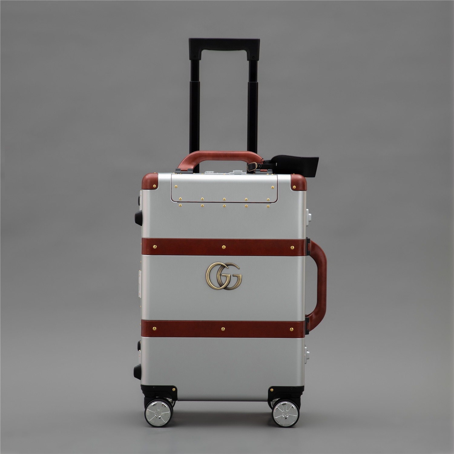 Gucci luggage-40