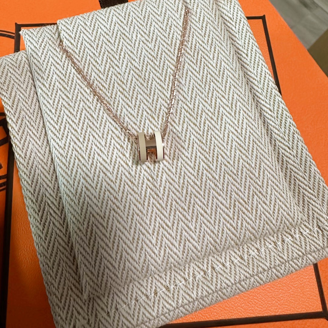 Hermes necklace-61