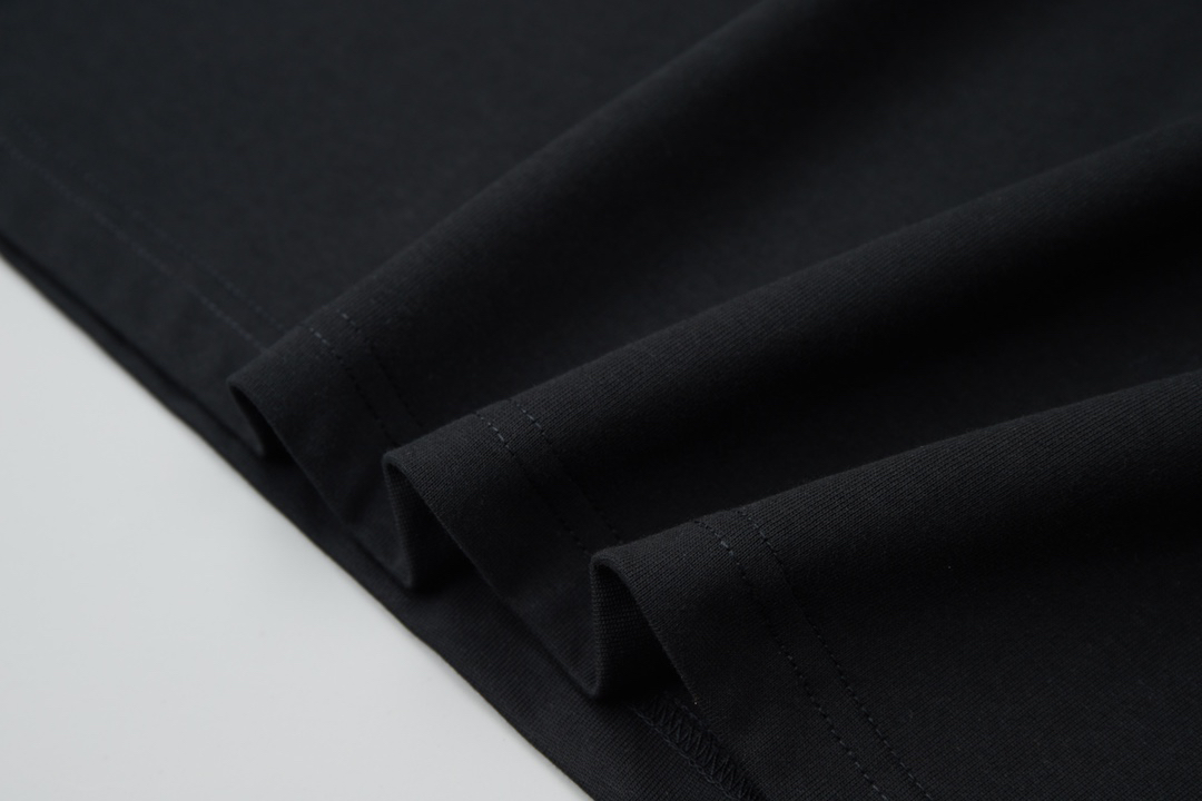 Prada clothing-301