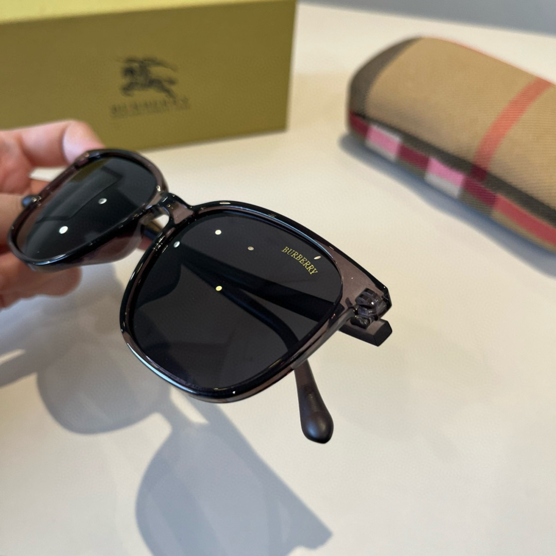 Burberry glasses-20