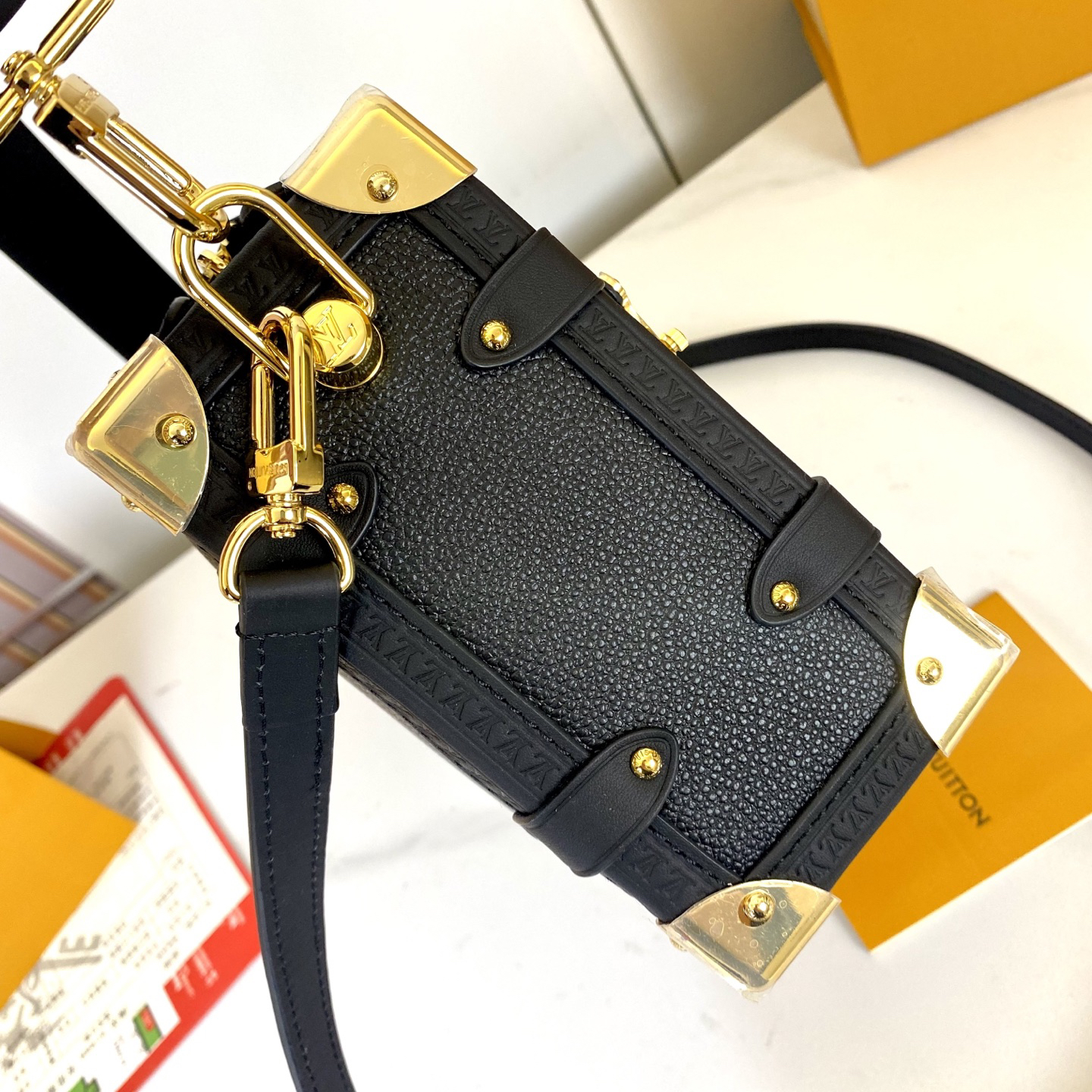 Louis Vuitton bag-94