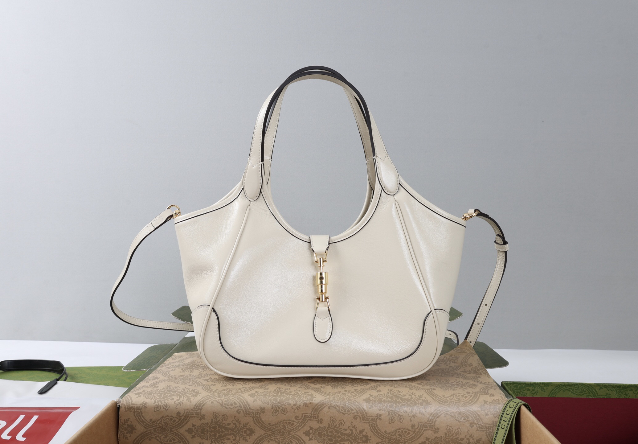 Gucci new bag-143
