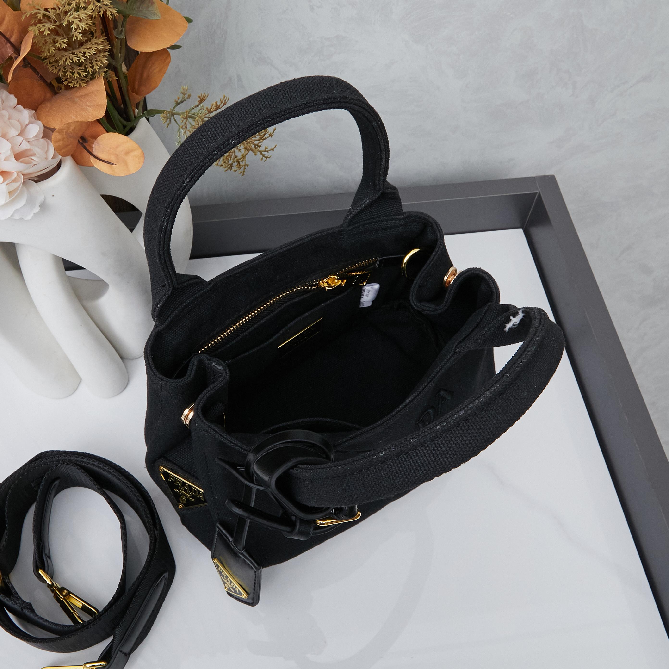 Prada bag-256