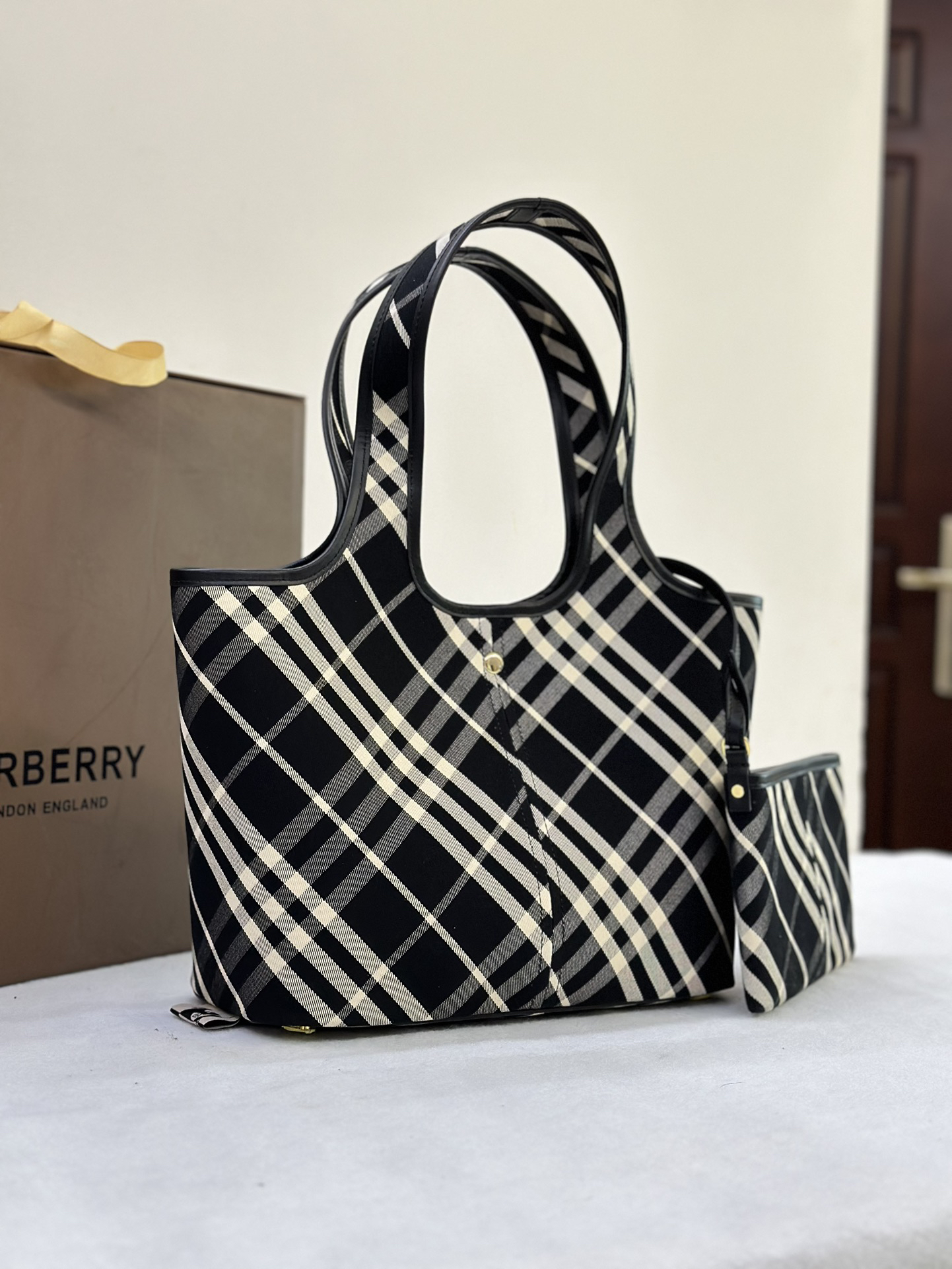Burberry bag-37