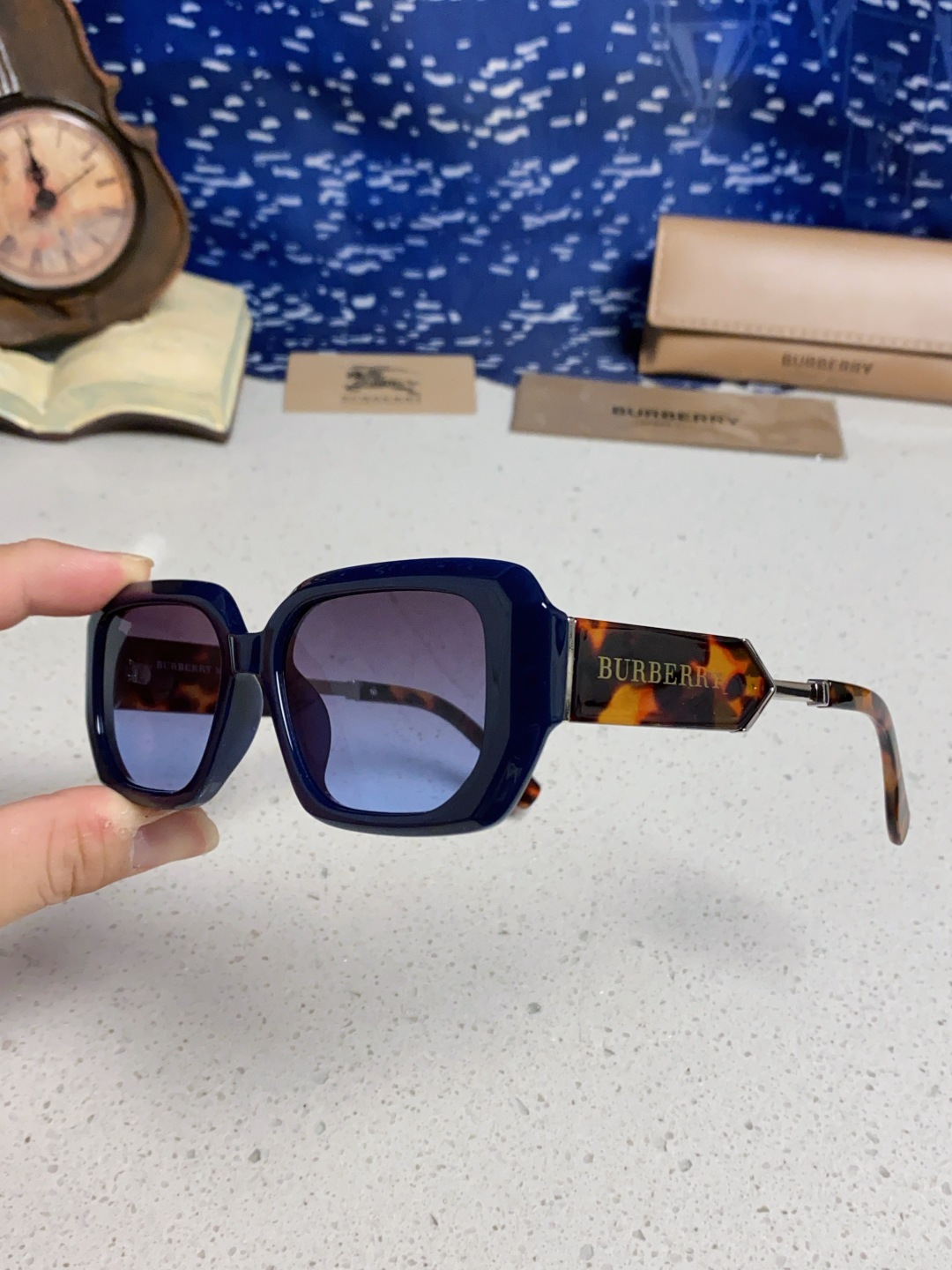 Burberry glasses-1