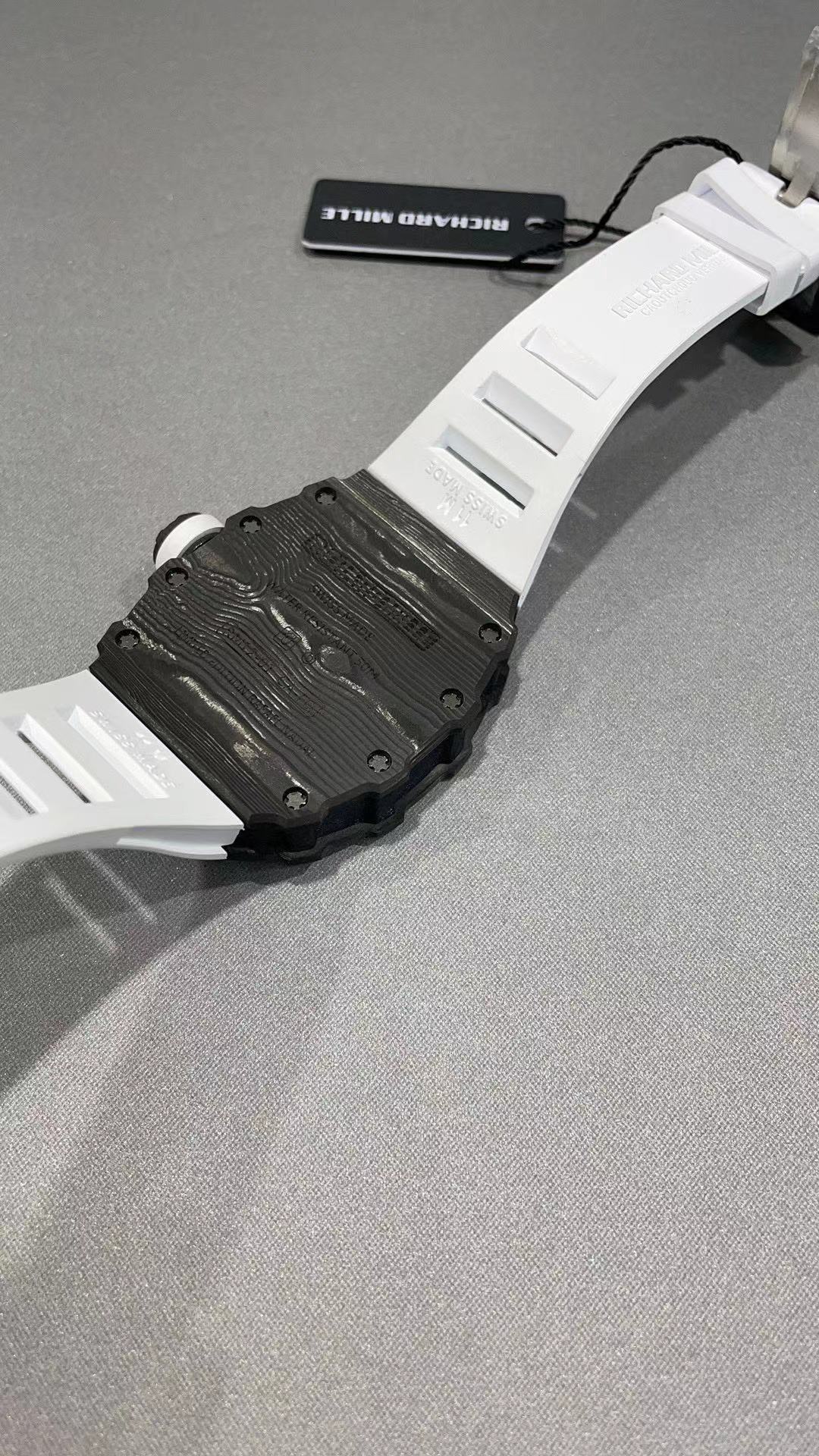 Watch 10