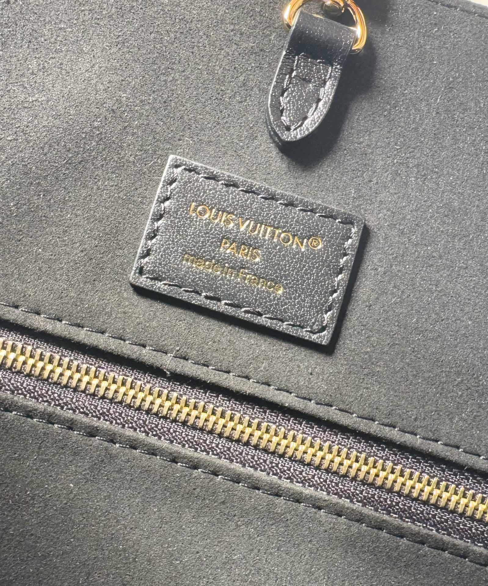 Louis Vuitton bag-24