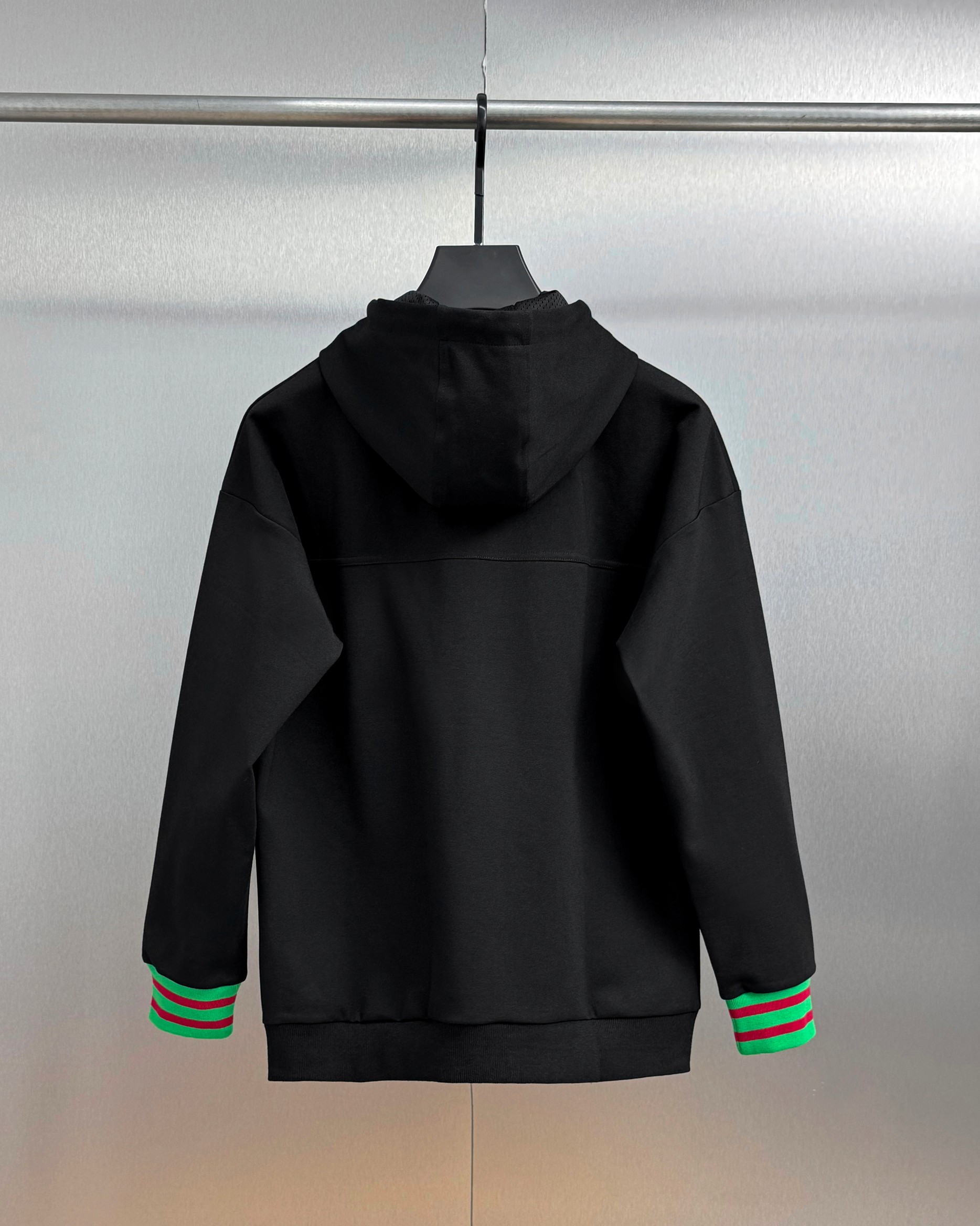 Gucci Clothing-290