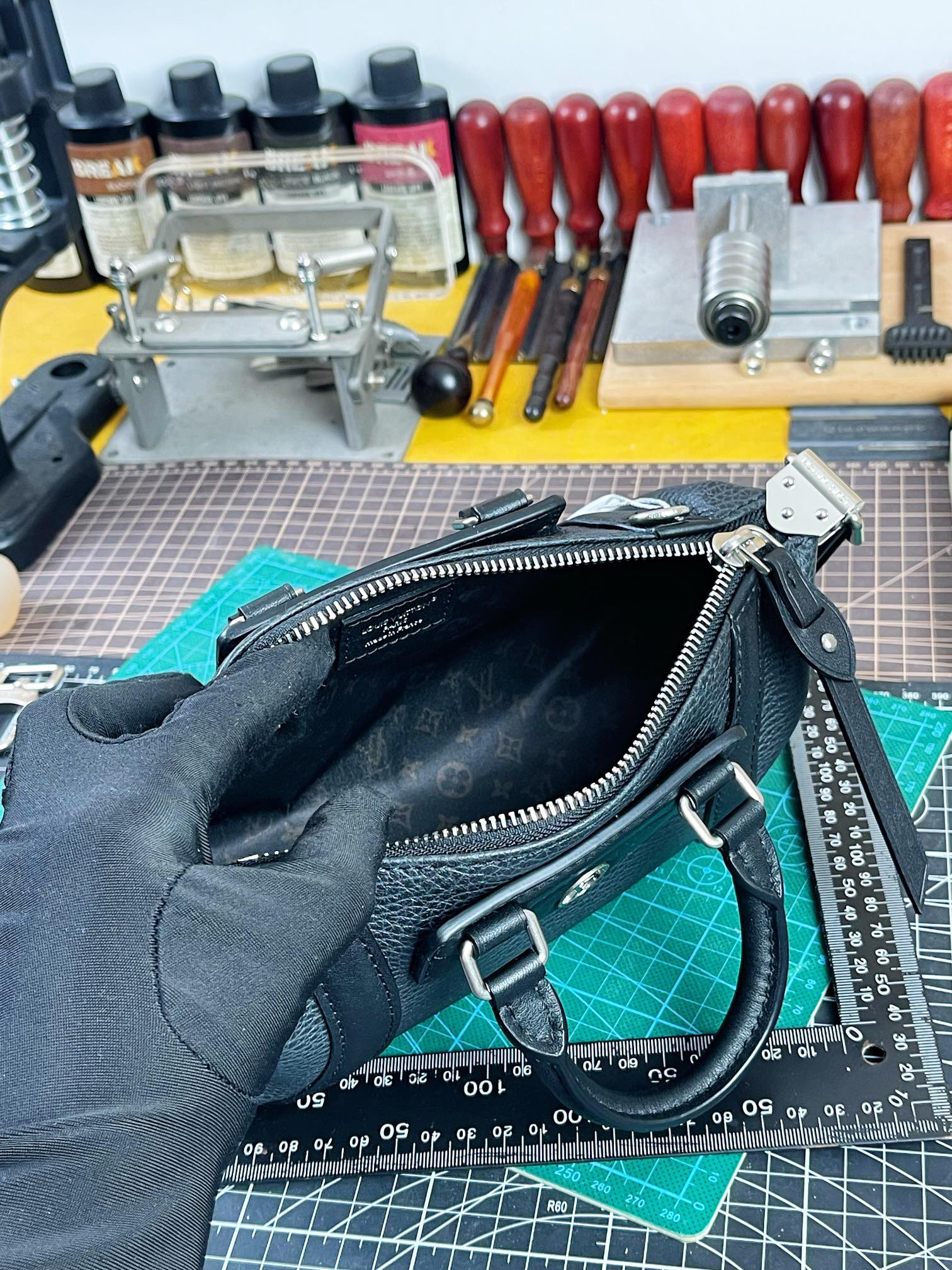 Louis Vuitton bag-19