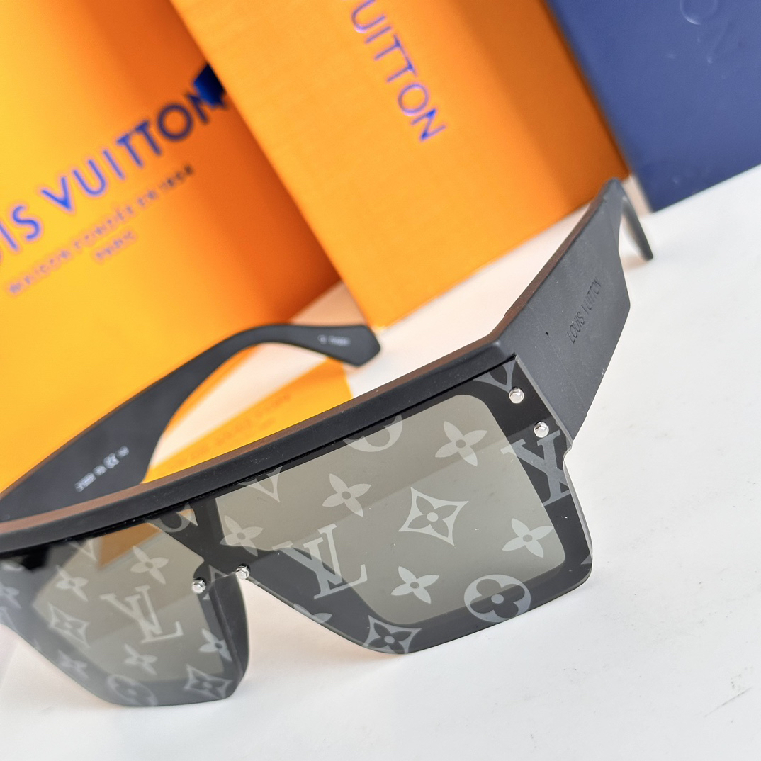 LV glasses-7