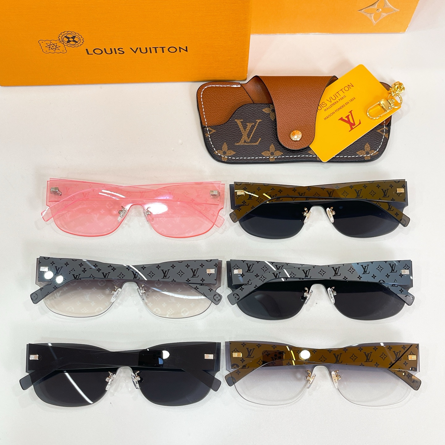 LV glasses-44