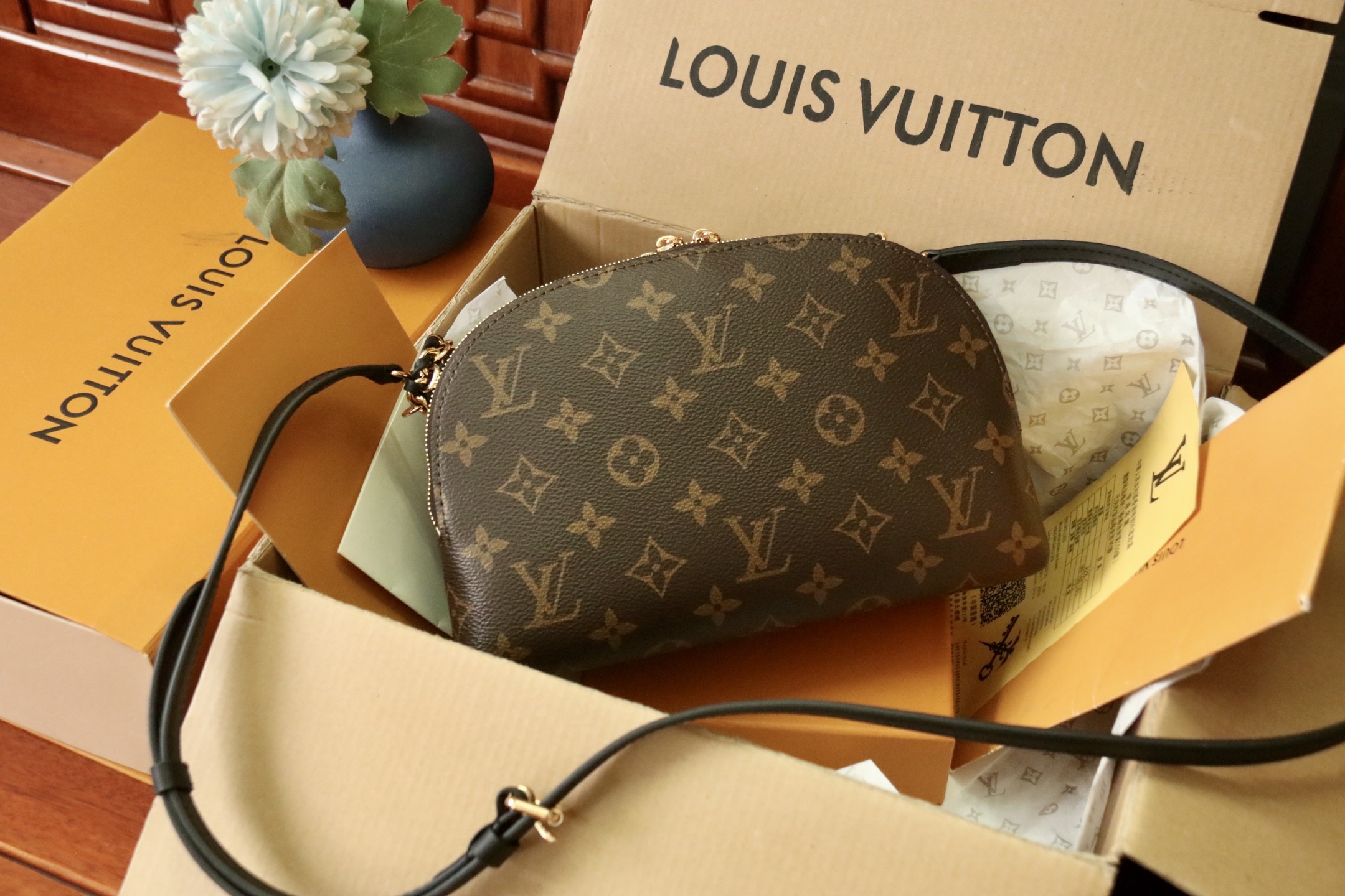Louis Vuitton bag-194