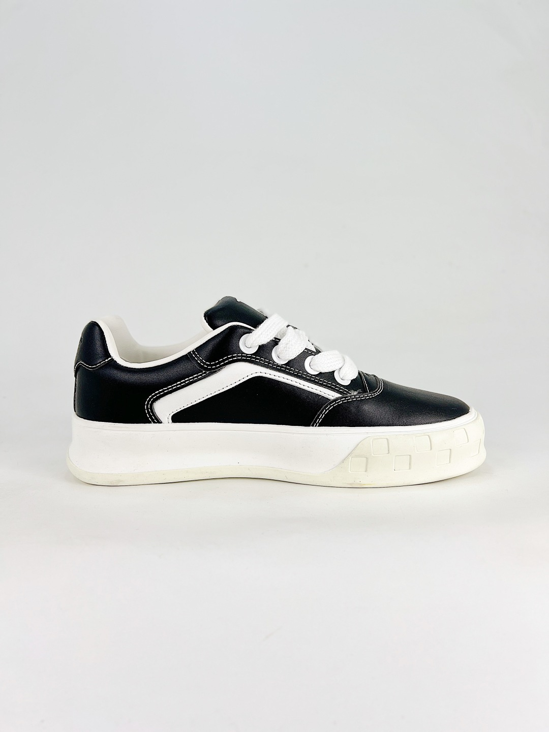 Lv Sneakers-162