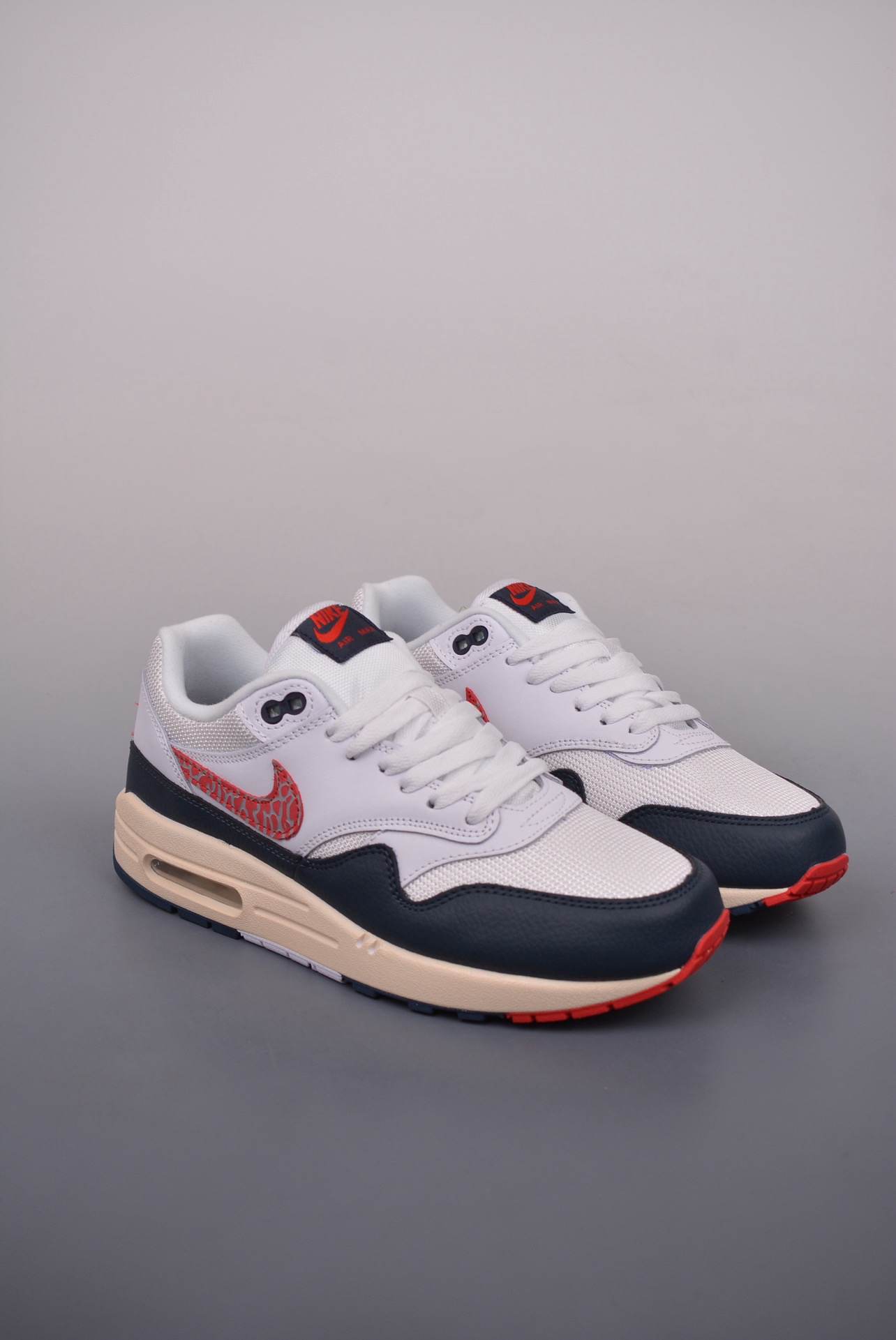 Nike Sneakers-199